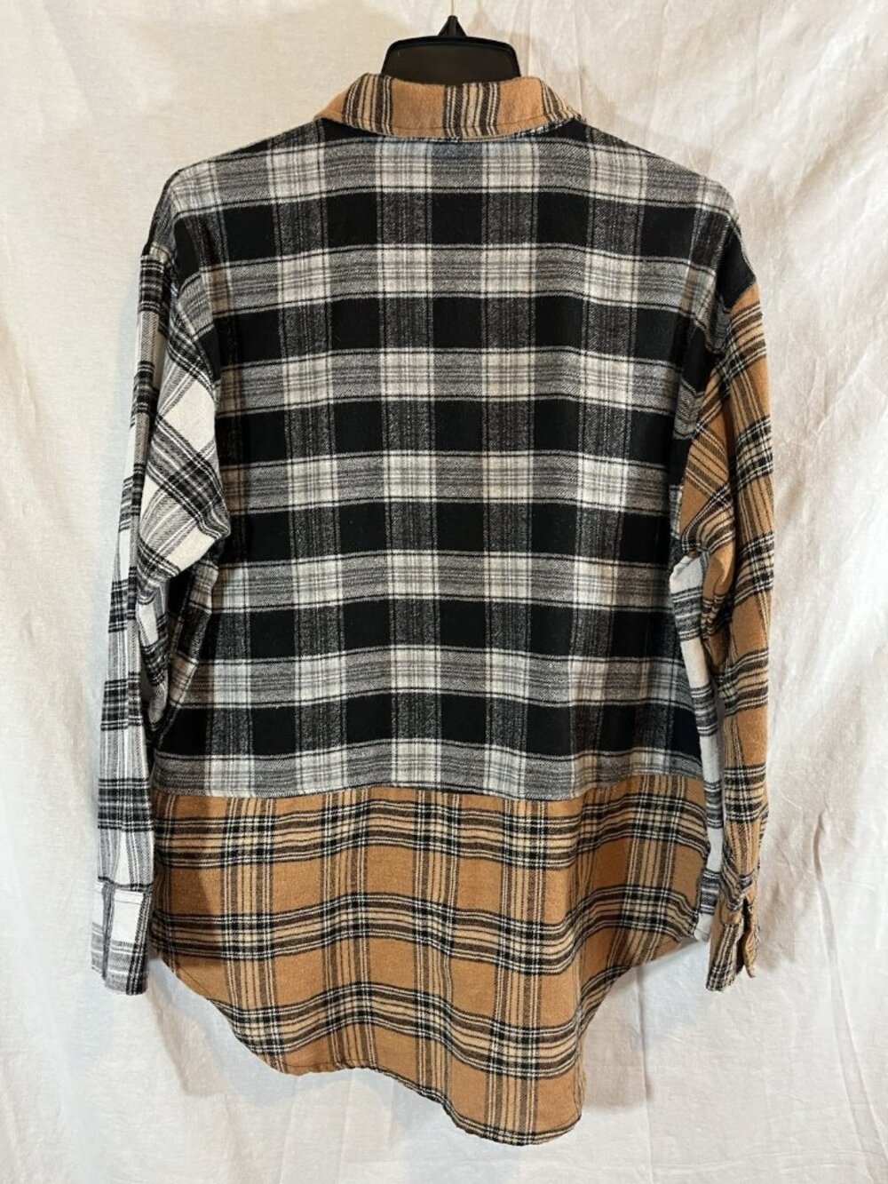 Forever 21 Women’s Small Brown & Black Patchwork Plaid Blouse - Picture 3 of 6